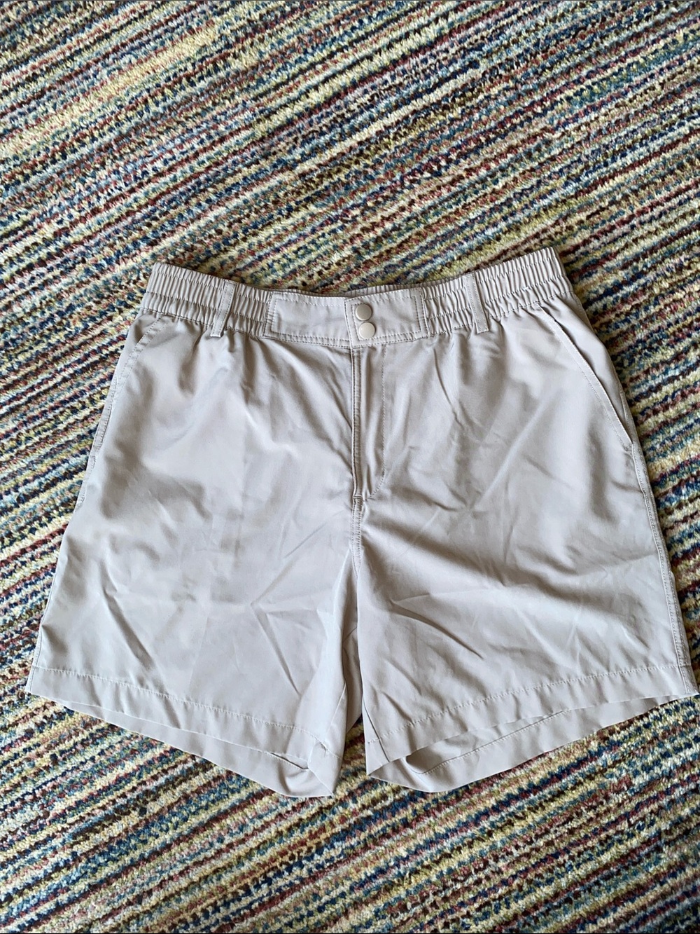 BURLEBO Light Beige Elastic-Waist Bermuda Shorts